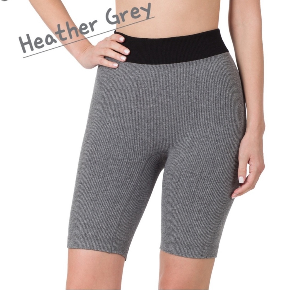Zenana Ribbed Long Biker Shorts, Size Large/Extra Large